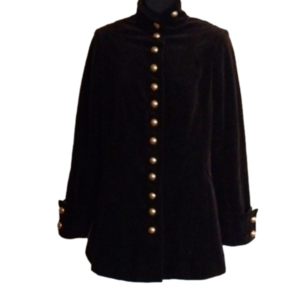 Fashionista brown Velvet look button down coat/ blazer. Size medium.